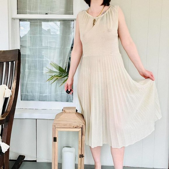 True vintage 1960s sheer gold Lurex pleated full slip dress / naked dress - M - Picture 2 of 4